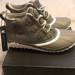 "New" Sorel Out N About Plus Boots
